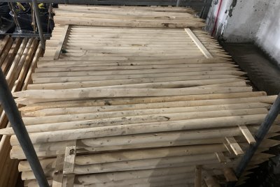 Kůl opěrný 120/4 cm(1ks)